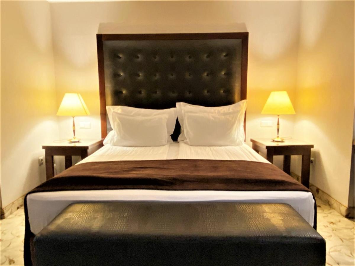 Maxi Park Hotel & Spa ヴェリングラード エクステリア 写真 A bedroom at the hotel